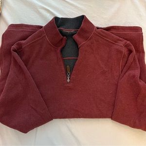 Men’s Half Zip Reversible Maroon or Grey Sweater Size XL